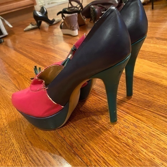 Lovely People Multicolor Heeled Pumps Platform Heels Pink Green Women Size 8 - Picture 3 of 12
